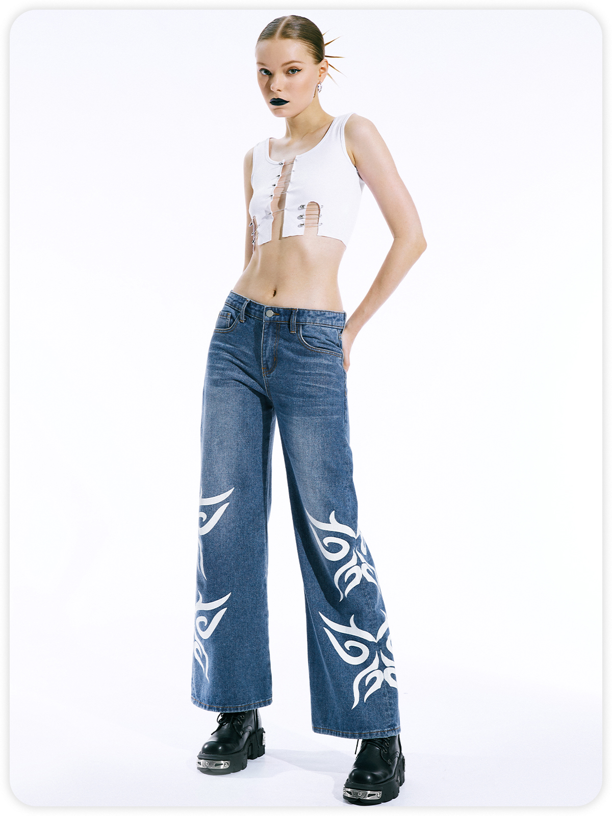 Y2K White Cut Out Clip Top Tank Top & Cami