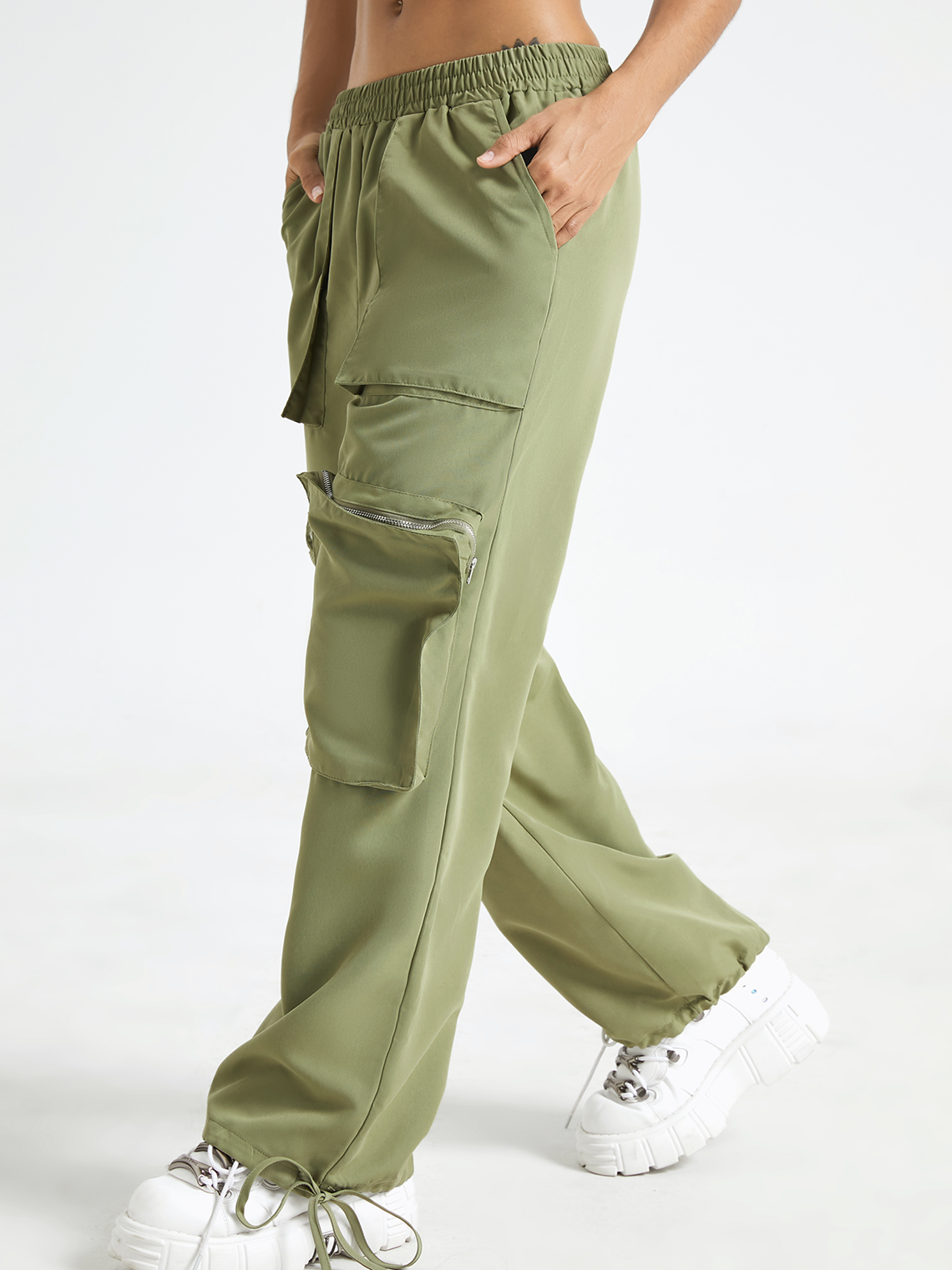 Pockets Plain Cargo Pants