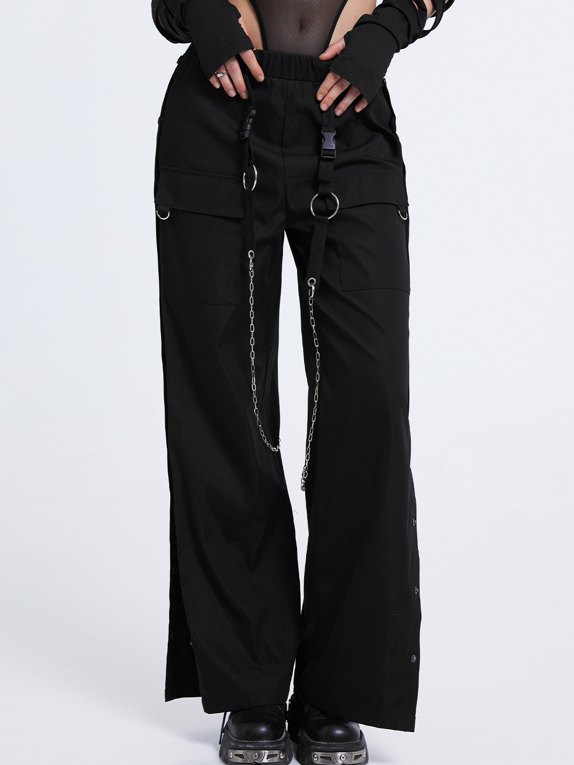 Street Black Side Slit Cut Out Metal Chain Bottom Pants