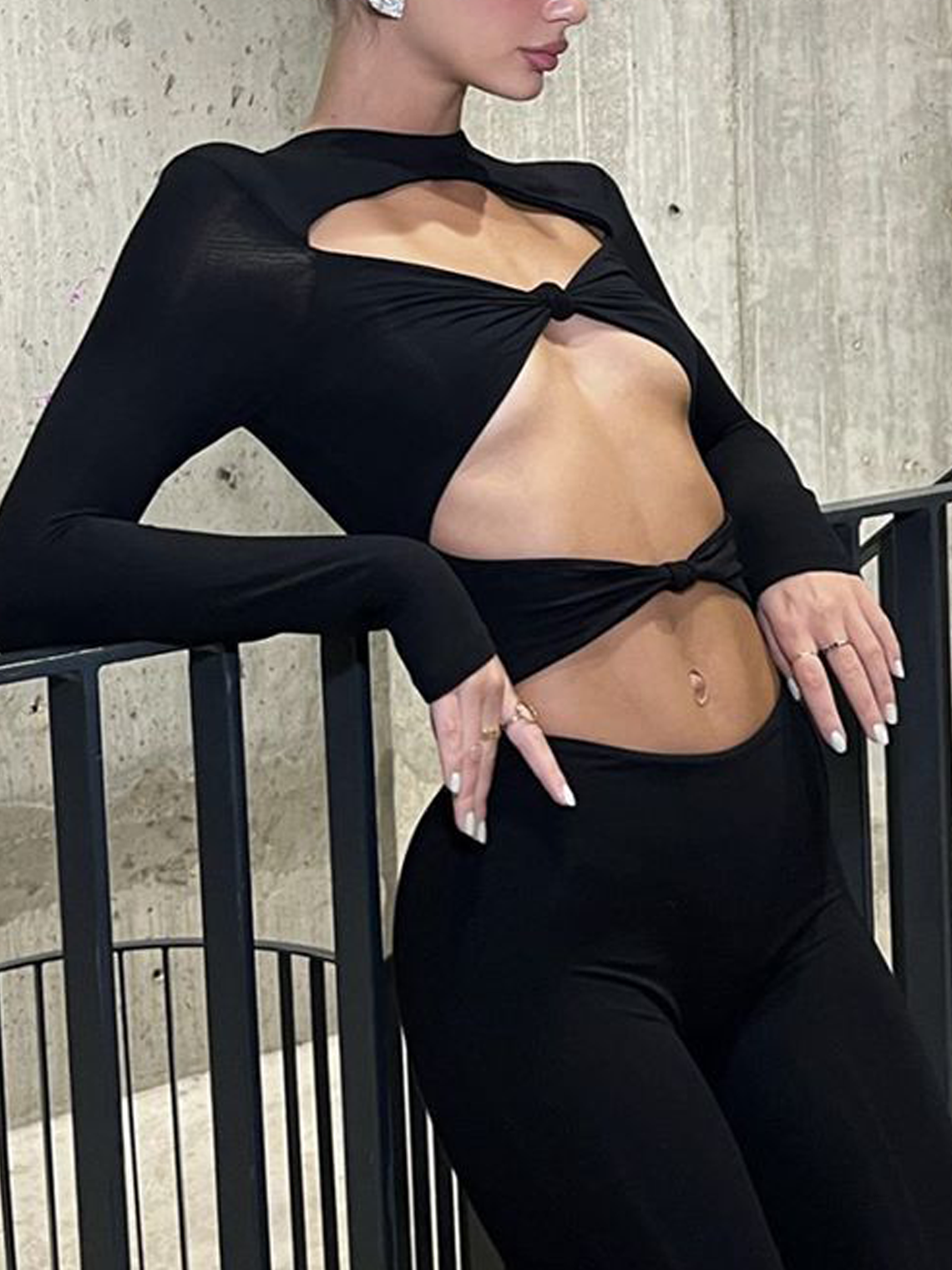 Cut Out Crew Neck Plain Long Sleeve Jumpsuit