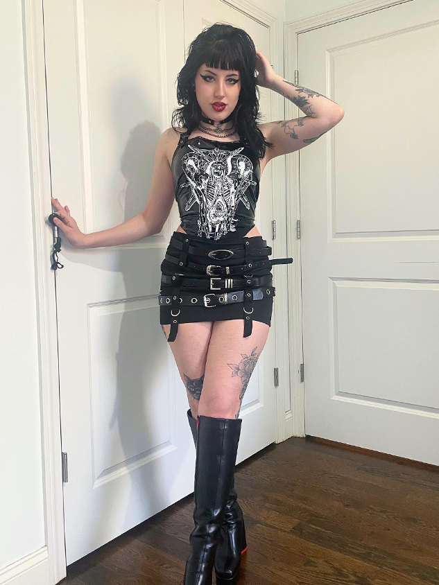 Punk Black Belt Metal Bottom Skirt