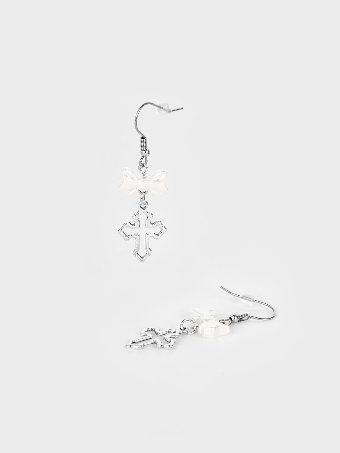 Y2k White Accessory Earrings